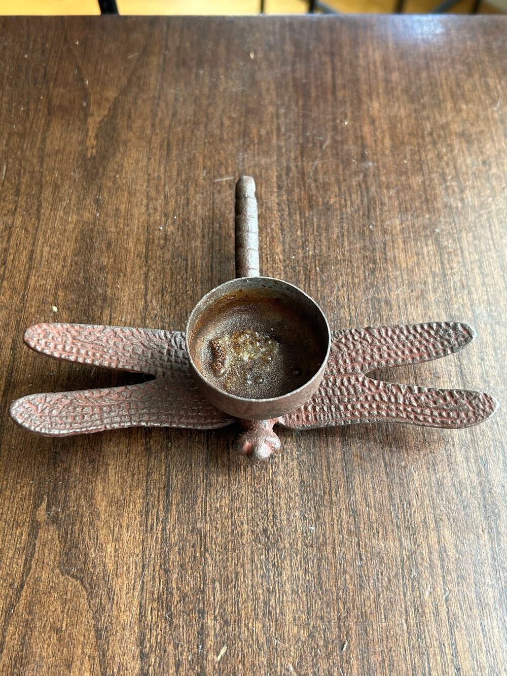Vintage cast-iron firefly tea light candle holder